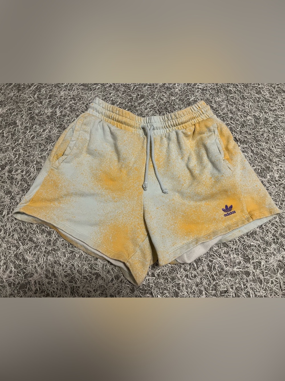Women’s Adidas Splotch Colored Sweat Shorts Size Medium